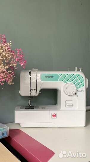 Швейная машина Brother