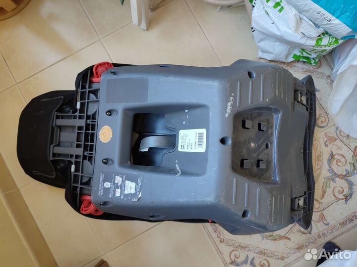 Детское автокресло CarMate Swing Moon