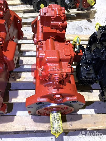 Основной насос Hyundai R320LC-7 K3V180DT