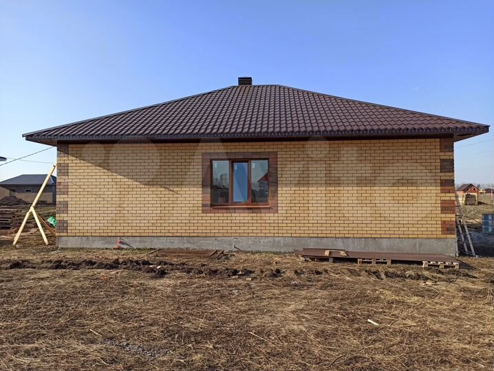 Дом 90 м² на участке 6,1 сот.