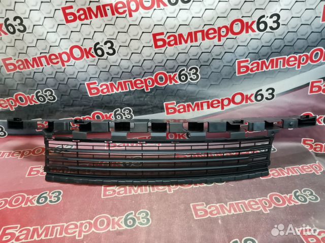 Решетка бампера передний Renault Fluence