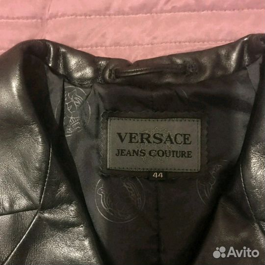 Кожаный пиджак Versace