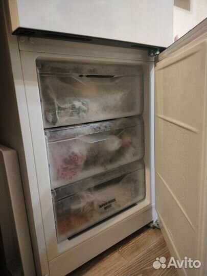 Холодильник Indesit no frost