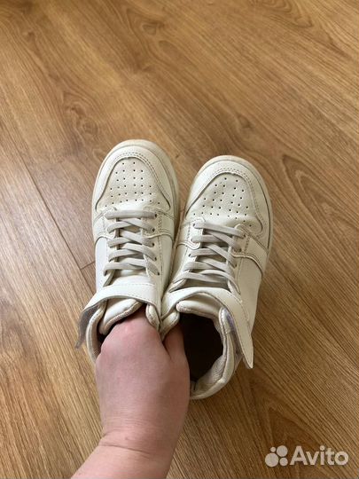 Кроссовки детские 32