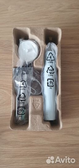 Электрическая зубная щетка philips