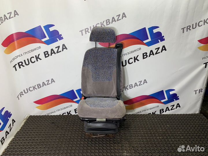 Сиденье переднее левое Renault Magnum