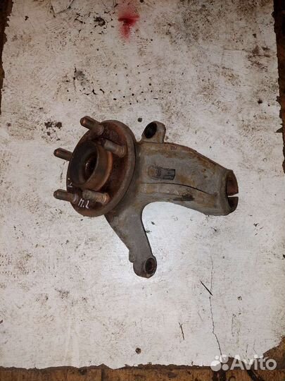 Поворотный кулак Hyundai sonata ef kia magentis