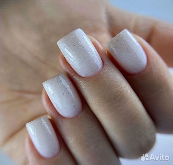 Наращивание ногтей/коррекция/педикюр