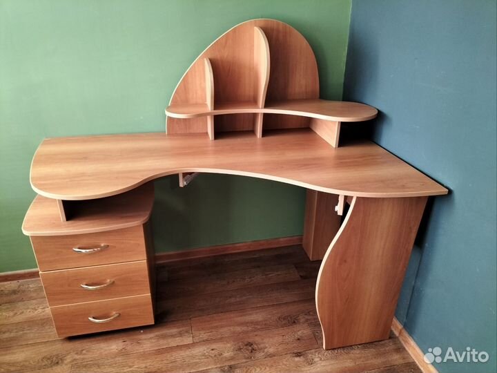 Письменный стол бу