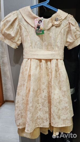 Платье на девочку