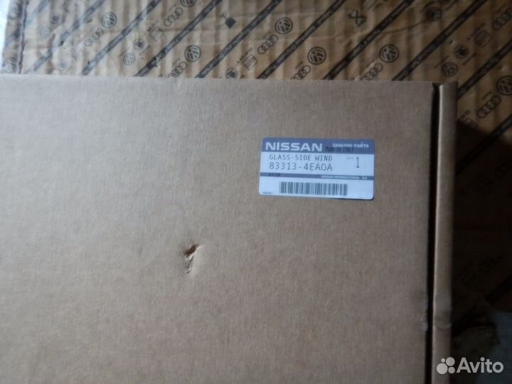 Стекло кузовное глухое левое Nissan Qashqai J11