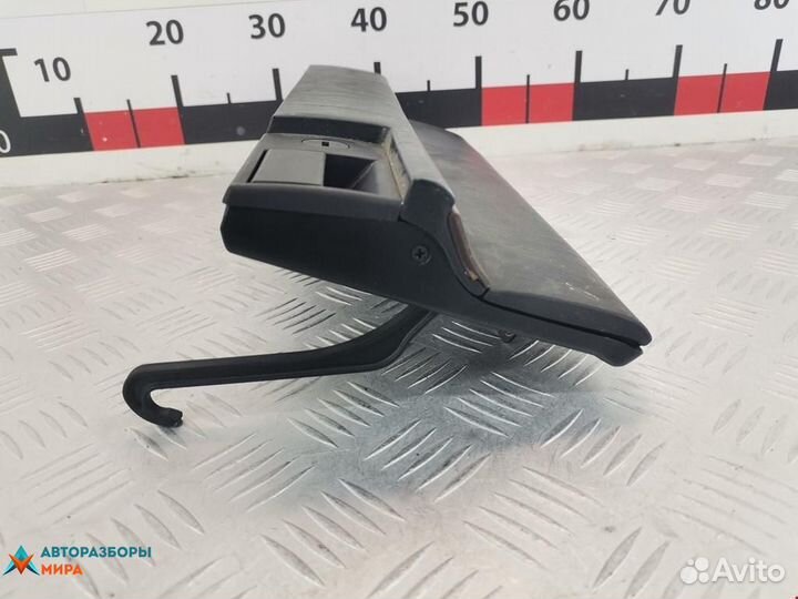 Бардачок Mercedes-Benz E-Класс W124 рест. 1990