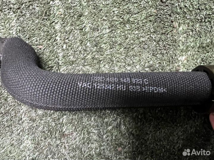 Трубка системы охлаждения на Audi A6 (C7), 4G5