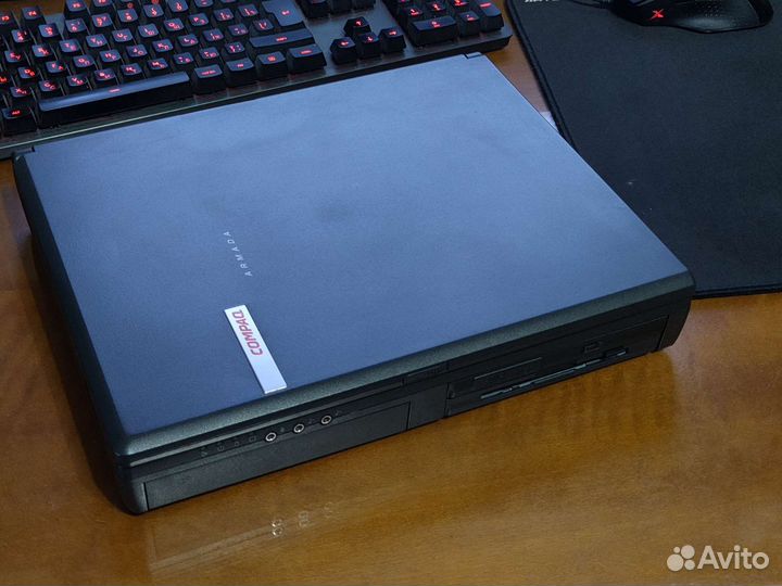 Ретро ноутбук Compaq Armada E700