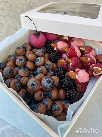 Клубника В шоколаде подарочные боксы 1 сентября