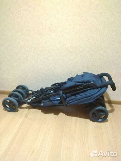 Прогулочная коляска трость Inglesina trip