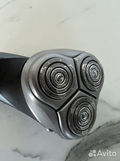 Бритва электрическая philips