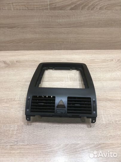 Дефлектор салона Volkswagen Touran