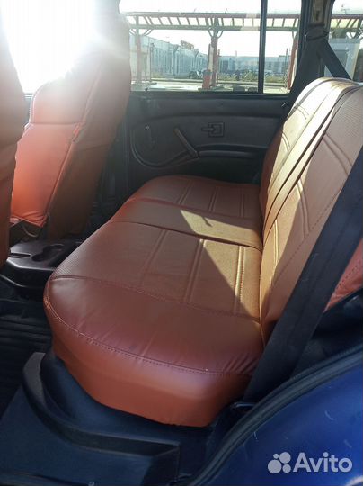 LADA 4x4 (Нива) 1.7 МТ, 2002, 134 000 км