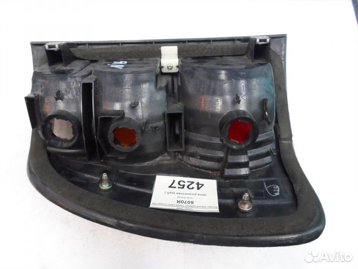 Фонарь задний правый Toyota Land Cruiser 100