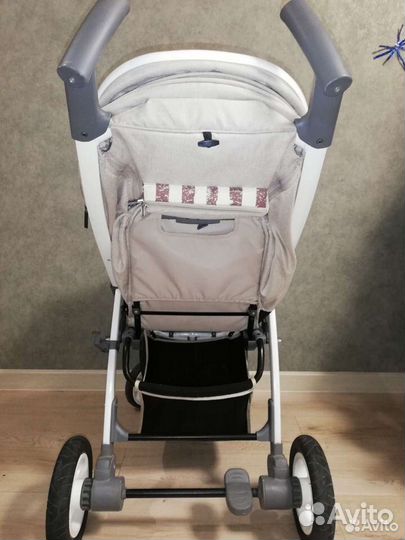 Прогулочная коляска б/у