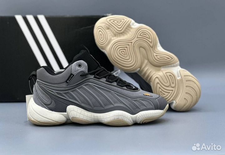 Мужские зимние кроссовки adidas