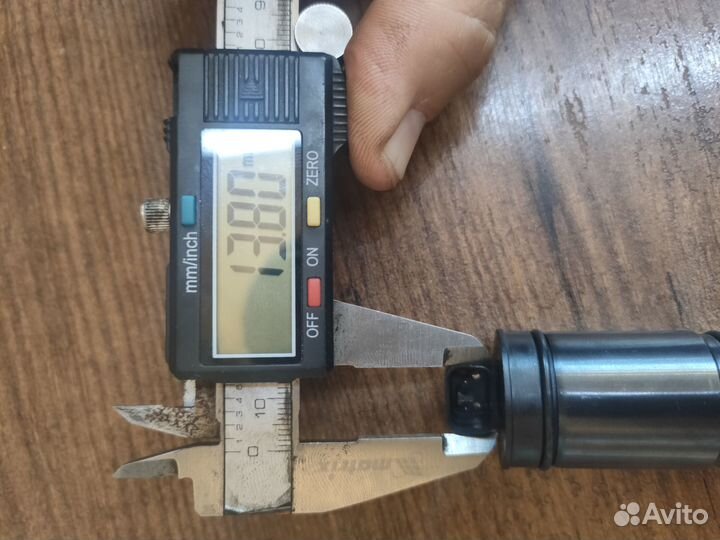 Клапан компрессора кондиционера BMW/Mercedes-Benz