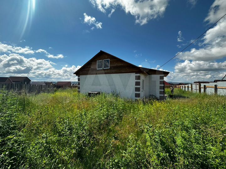 Коттедж 120 м² на участке 8 сот.