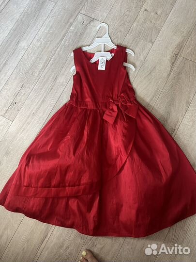 Платье Children's place новое 6-7 лет