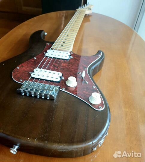 Электро гитара