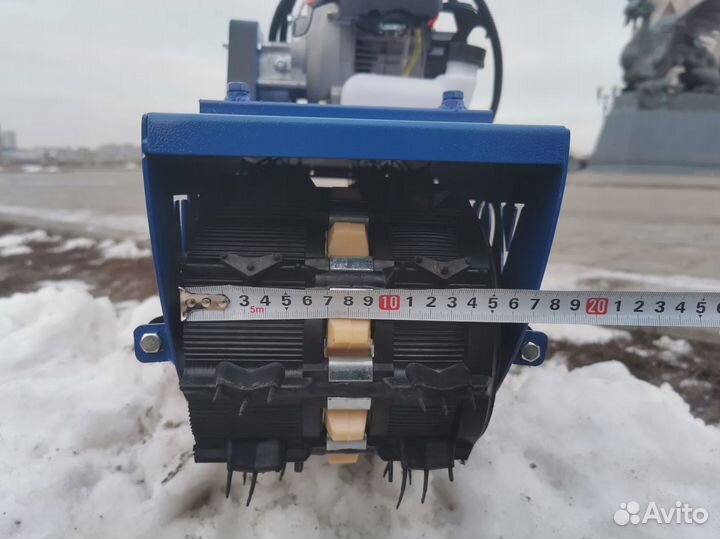 Снегокат с мотором # 83704