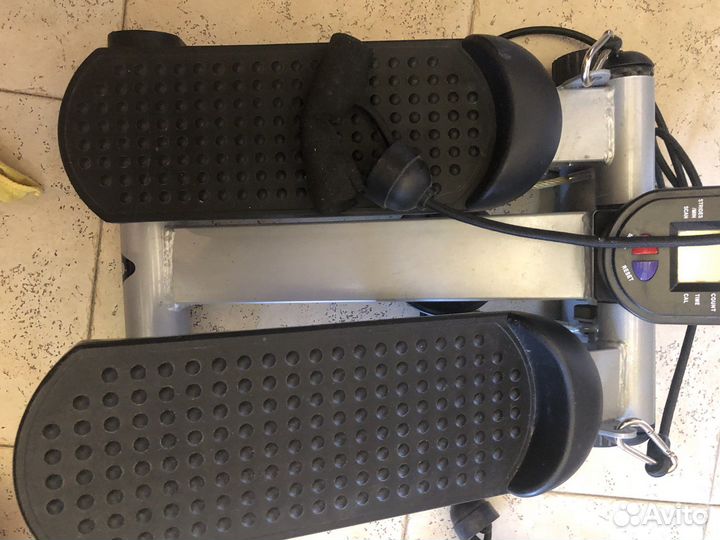 Тренажер степпер Aktive с эластичными тягами