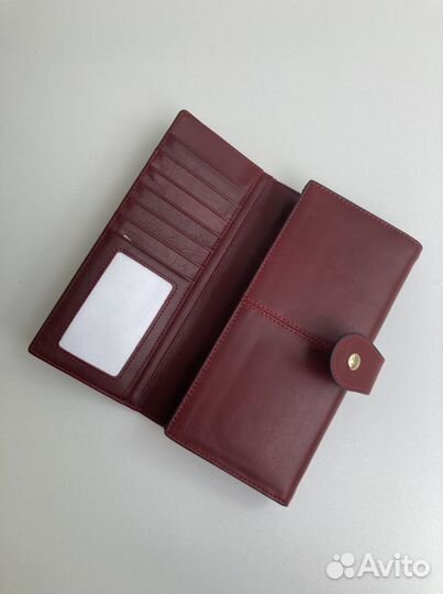 Женский кожаный кошелек