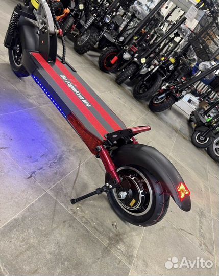 Элкутпосамокат Kugoo Kirin M4 2023