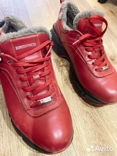 Кроссовки женские зимние