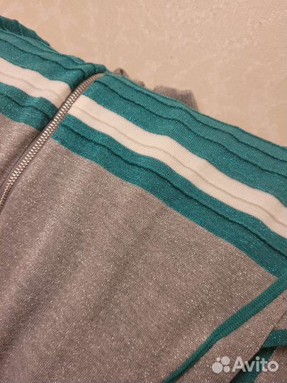 Спортивный костюм с люрексом