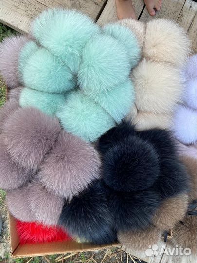 Меховые помпоны
