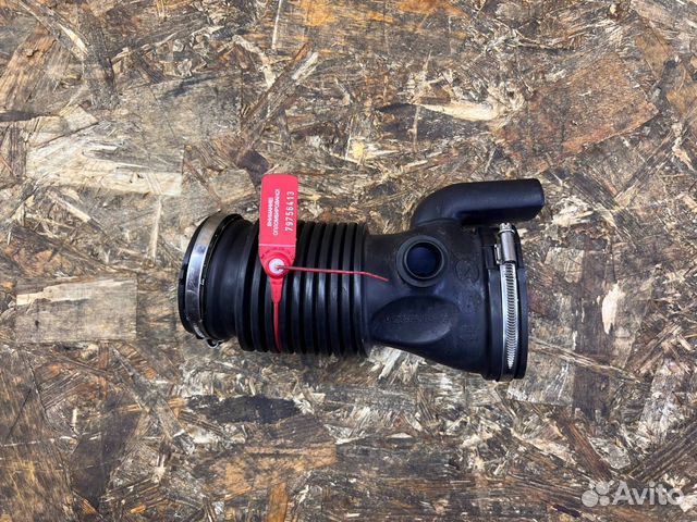 Патрубок воздушного фильтра Jaguar XF 5.0 09-15