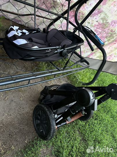 Коляска 2 в 1 Happy Baby Mommer