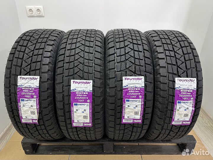 Tourador Winter Pro TSS1 235/55 R19 105T