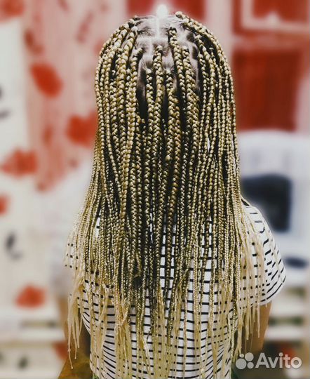 Косы с канекалоном