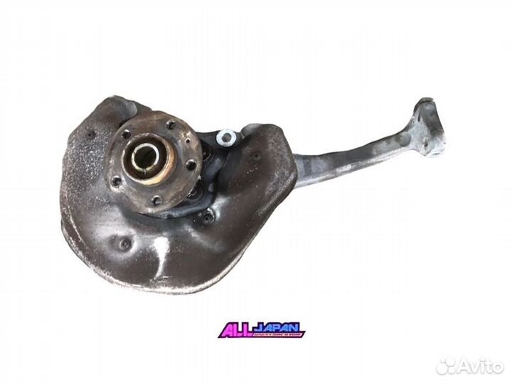 Кулак передний, ступица, цапфа передний правый