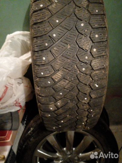 Continental ContiIceContact 225/60 R18