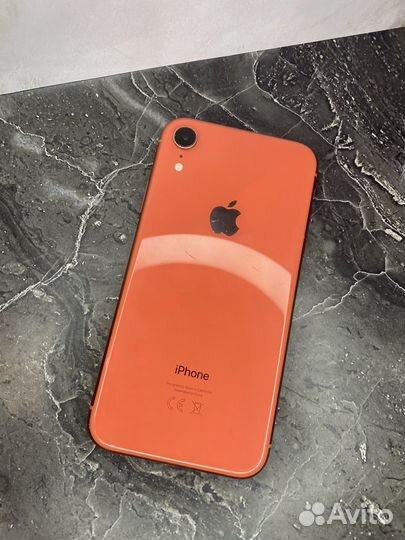 iPhone Xr, 64 ГБ