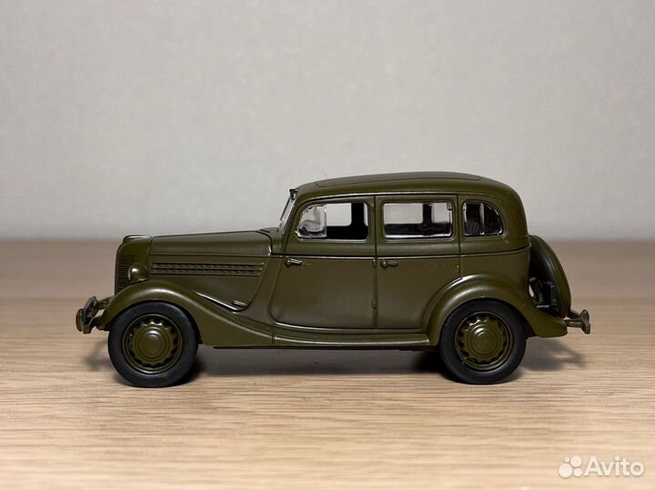 Модель Газ 11-73 военная хаки 1:43