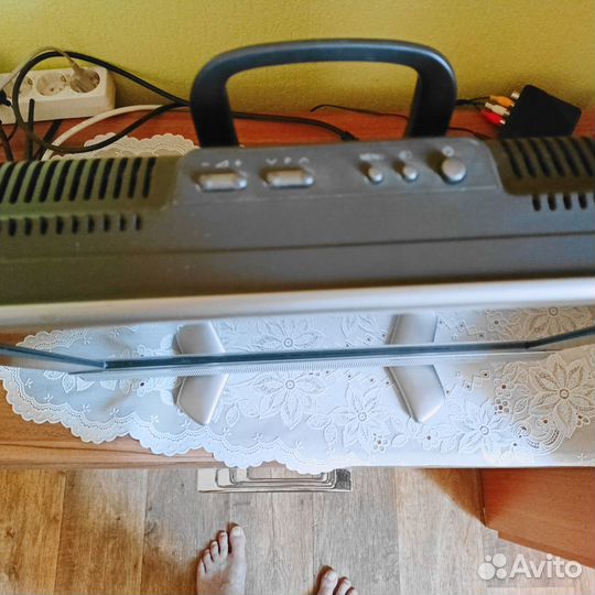 Телевизор б/у