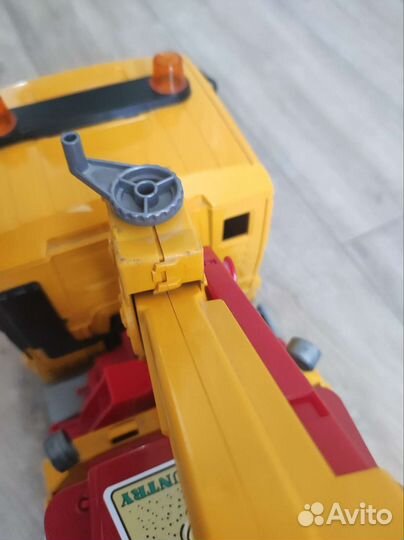 Набор машин Bruder MAN с портативным краном