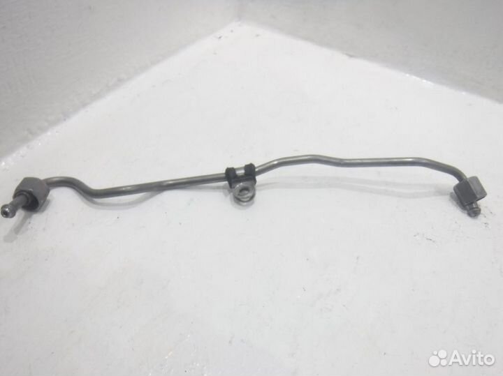 Топливная трубка Мерседес