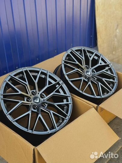 Литые Диски 5*114.3 R17 Vorsteiner VF105 хром