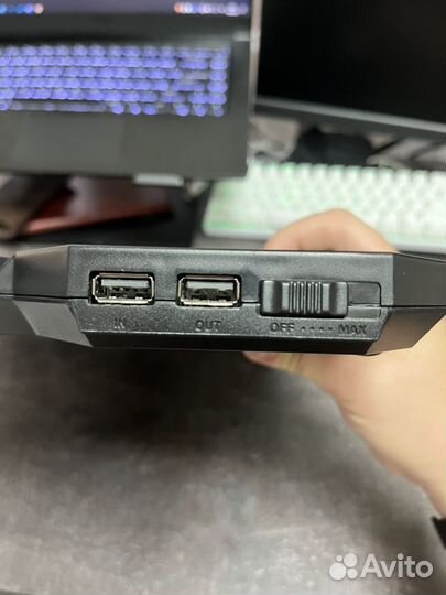 Подставка с охлаждением для ноутбука